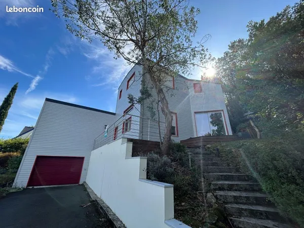 Maison 5 pièces 154 m² 