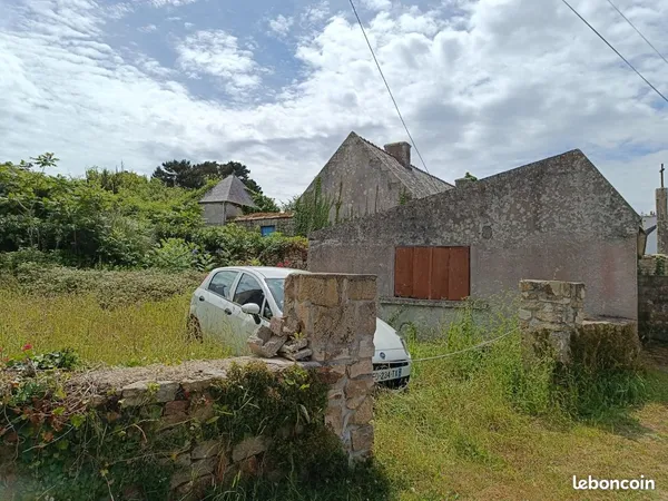 Terrain contructible et garage 