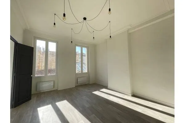 Appartement 1 pièce 38 m² 