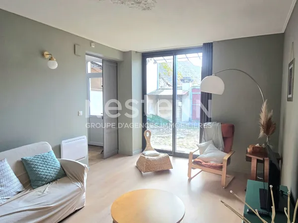 Maison + Local commercial :CHATILLON SUR INDRE 