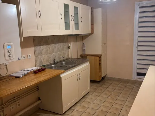 Appartement 3 pièces de 66,43 m² (avec 7 m² de Balcon et Cave) 