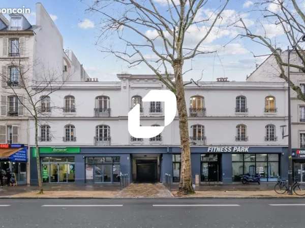 Bureau 3 187 m² 