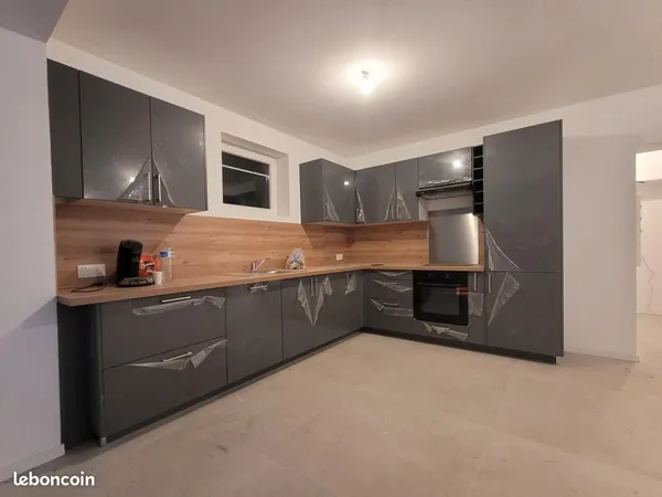 Appartement 3 pièces 102 m² 