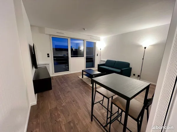 Studio meublé 28m² à Noisy-le-Roi 