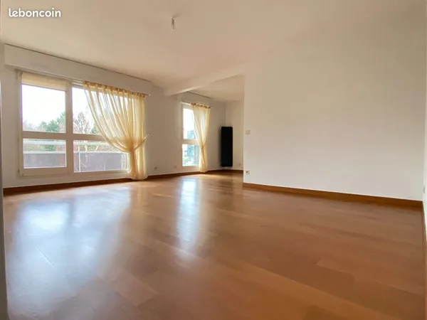 Appartement 4 pièces 99 m² 