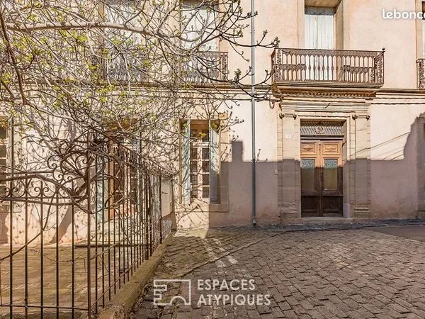 Propriété 9 pièces 460 m² 