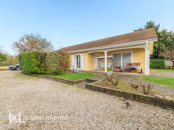 Maison de plain-pied 6 pièces 145 m² 