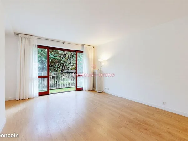 Appartement 4 pièces 93 m² 