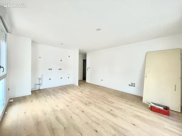 Appartement 4 pièces 99 m² 