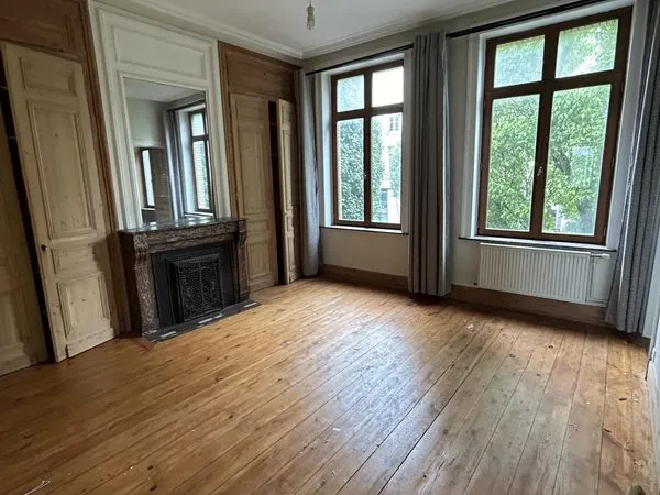 Propriété 7 pièces 177 m² 