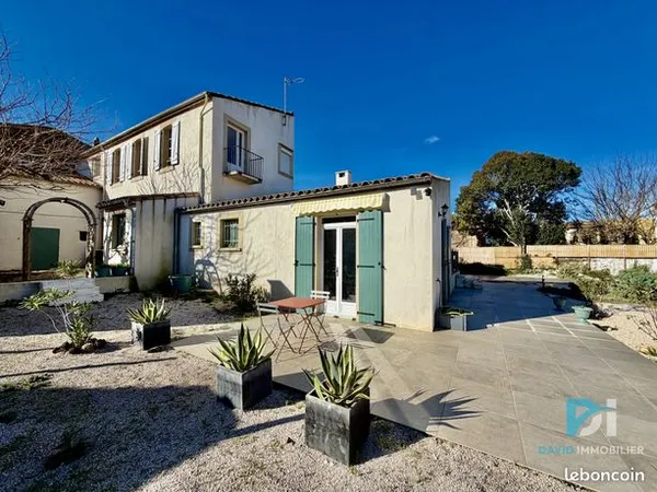 Maison 5 pièces 140 m² 