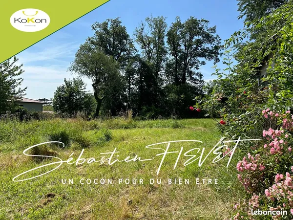 Terrain 899 m² VERNAISON 