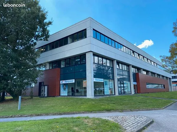 Bureaux 115 m² 