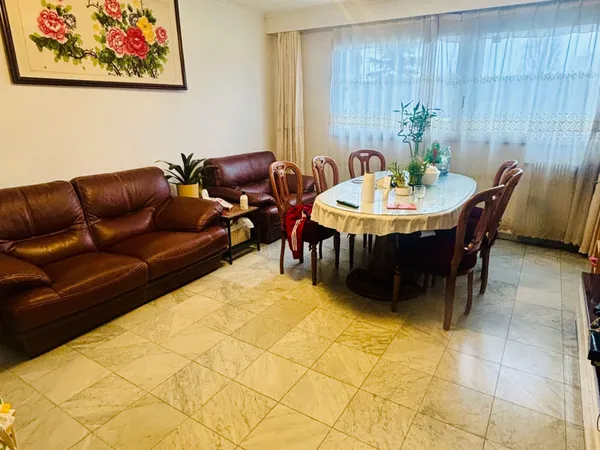 Appartement 5 pièces 104 m² 