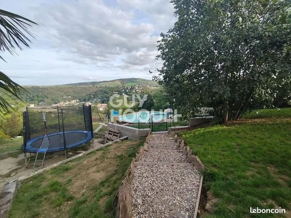 Maison 5 pièces 105 m² 
