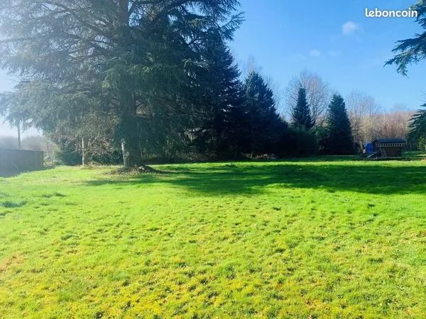 Terrain 1820 m² Dampierre-en-Yvelines 