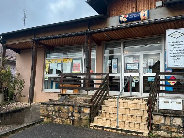 Local commercial et de stockage 