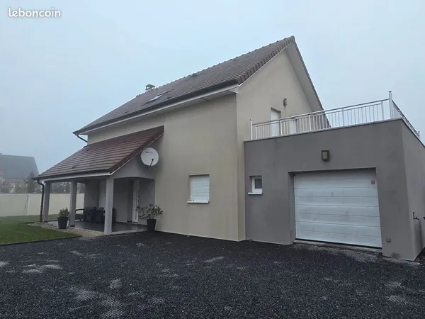 Maison 7 pièces 140 m² 