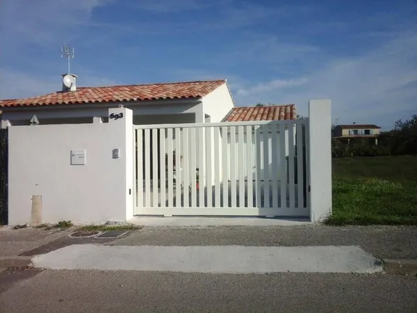 Maison de plain-pied 4 pièces 115 m² 
