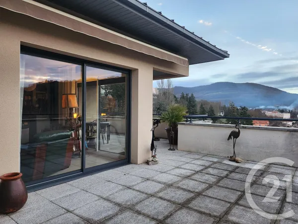 Appartement 4 pièces 122 m² 