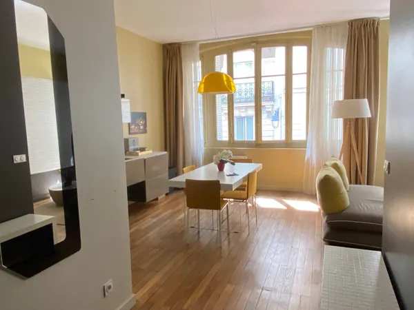Vends 2 pièces rénové quartier Notre Dame - Paris 5 