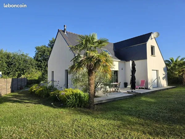 Espace et Tranquillité : Maison de Grande Taille 