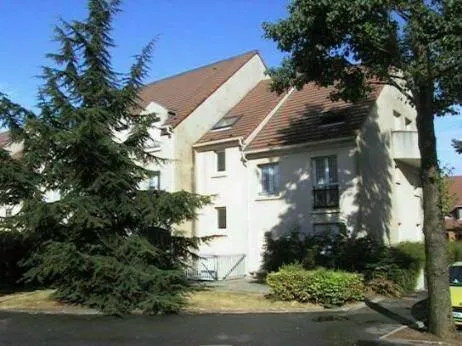 Studio 1 pièce 28 m² 