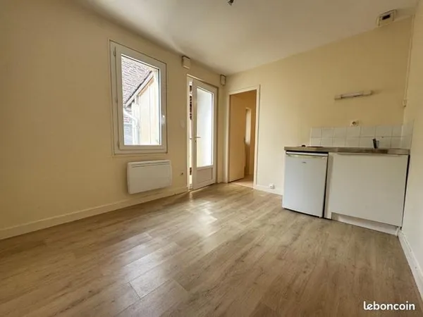 Appartement 1 pièce 19 m² 