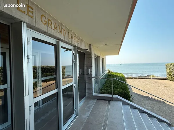 Parking/box 23 m² SAINT NAZAIRE 