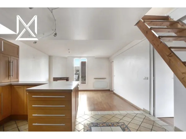 Appartement 4 pièces 56 m²