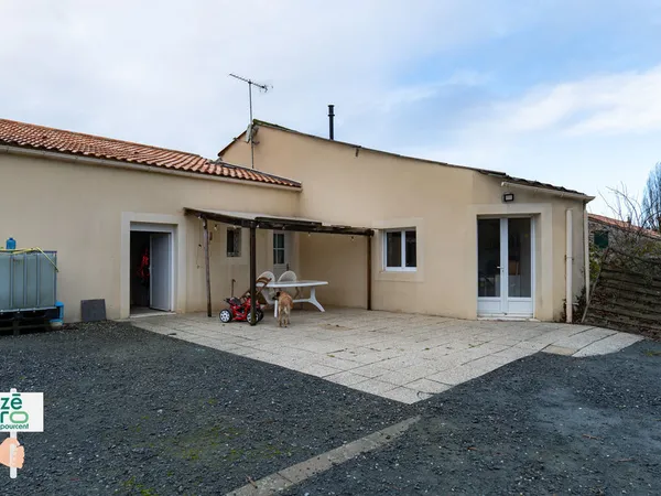 Maison à vendre Saint-Jean-de-Beugne (Vendée) Proximité A83, Luçon et Sainte-Hermine Idéal 