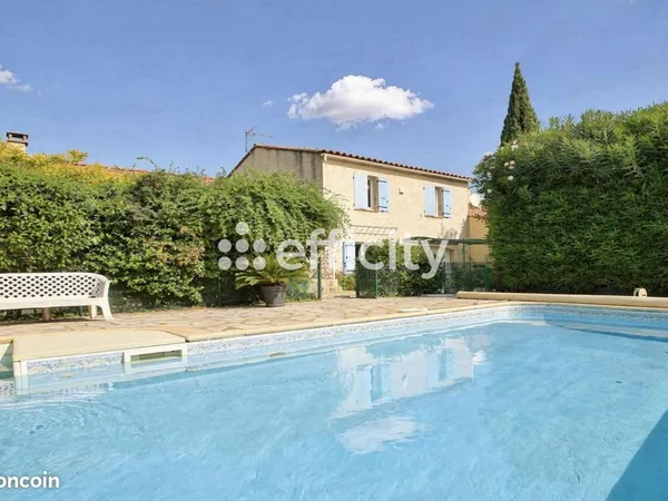 Maison 6 pièces 137 m² 