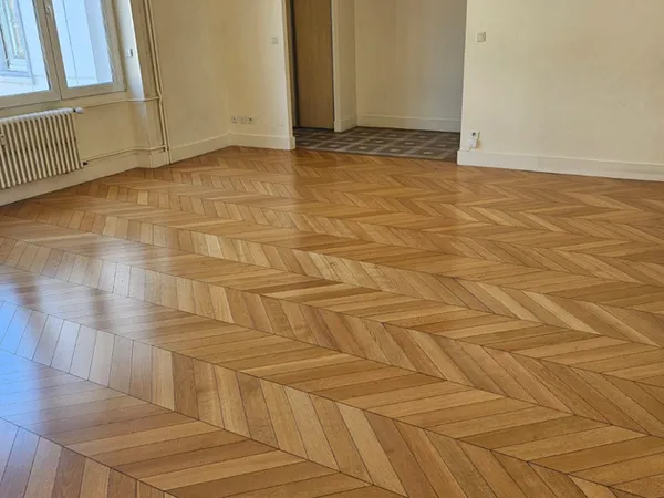 Appartement 4 pièces 156 m² 