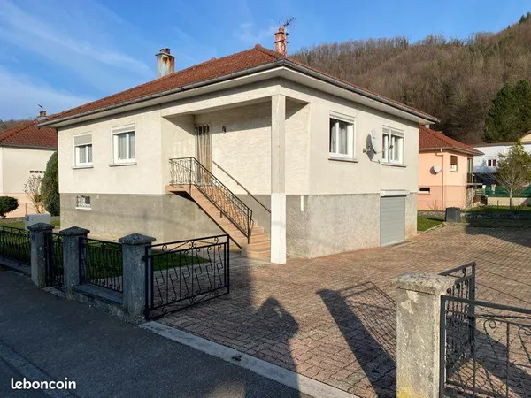 Maison individuelle pont de roide 