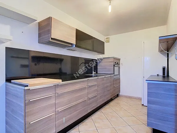 Appartement T2 en Duplex ! Lumineux - à Quimper, secteur Kerfeunteun ! 