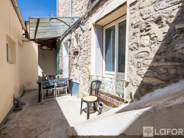 Maison 9 pièces 146 m² 