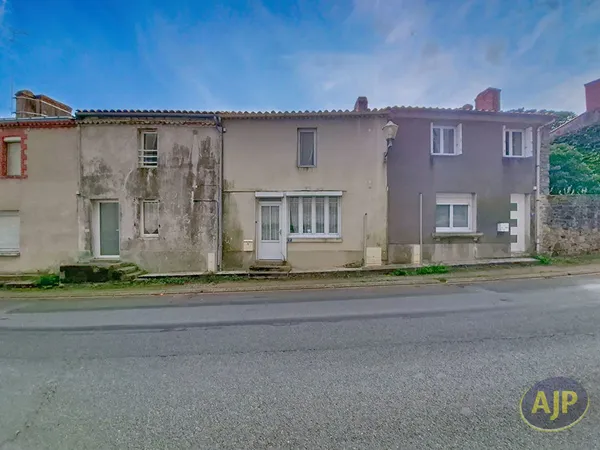 Maison 3 chambres à rénover de 108 m² 