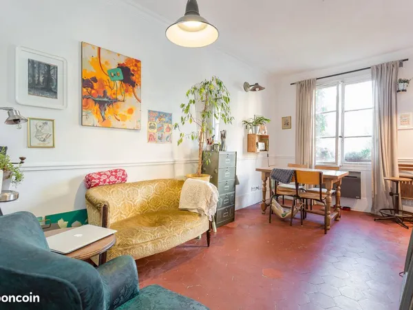 Charmant 39 m2 traversant, ensoleillé et vert, appartement 2 pièces - 2 etage 