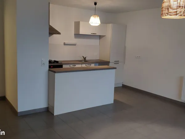 Appartement 3 pièces 66 m² A LOUER, libre 