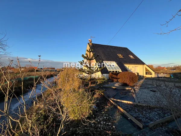 Maison individuelle 170 m2, 4 chambres, jardin 