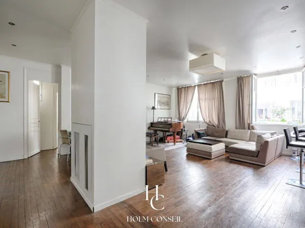 Appartement 4 pièces 136 m² 