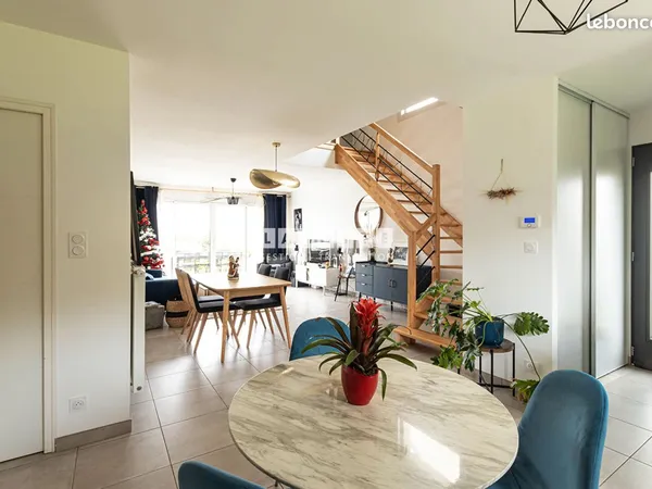 Maison 6 pièces 113 m² 