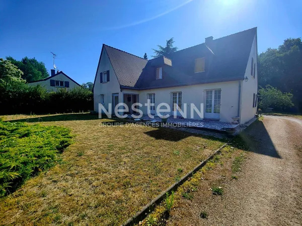 Maison de plain-pied 6 pièces 166 m² 