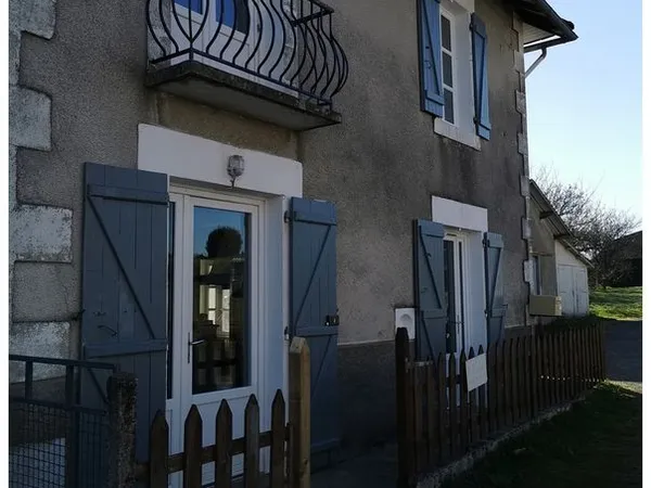 Maison à louer Pressignac 