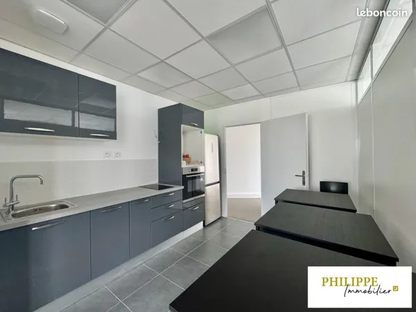 Bureaux 97 m² Crolles