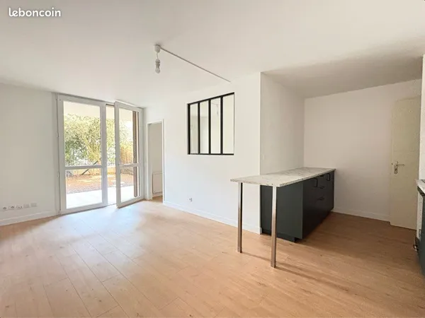 Appartement neuf à louer 