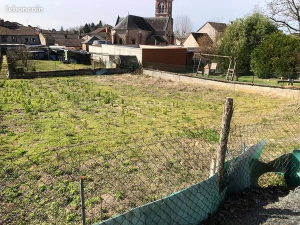 Terrain 567 m² Mariol 
