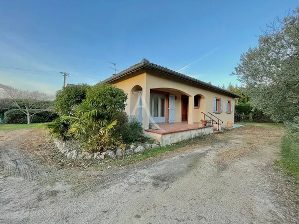 Maison de plain-pied 4 pièces 118 m² 