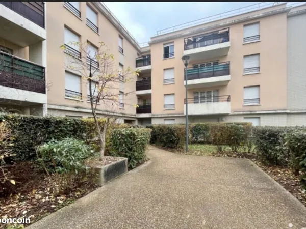 Location appartement F4 