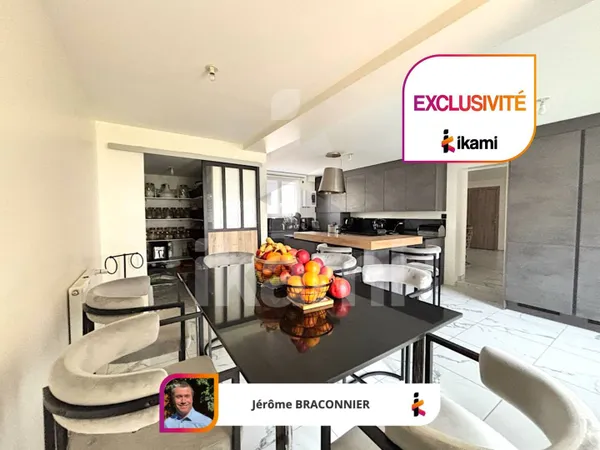 Maison 5 pièces 145 m² 
